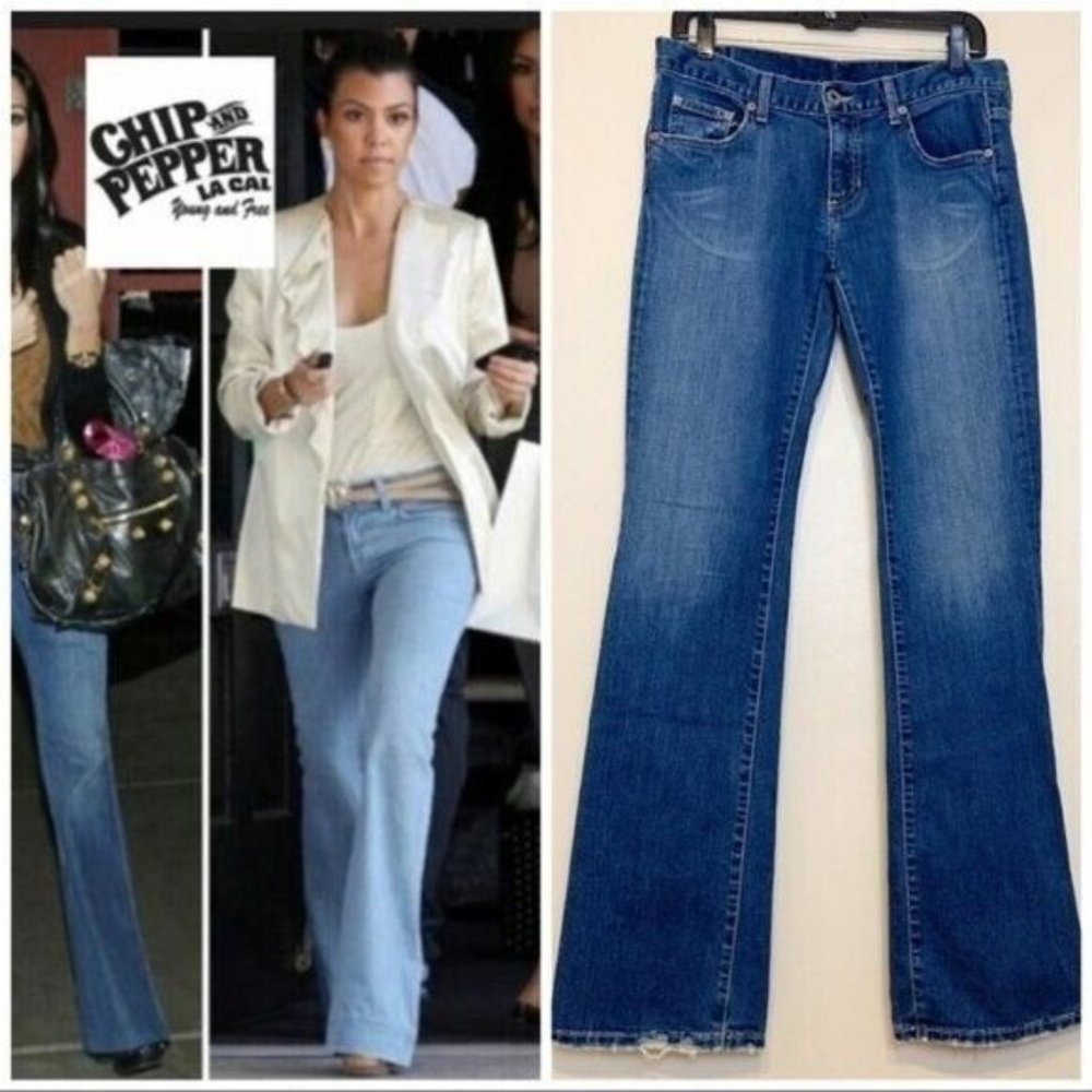 Chip & Pepper Women's Denim Low Rise Distressed Bootcut Blue Y2K Jeans Size 29